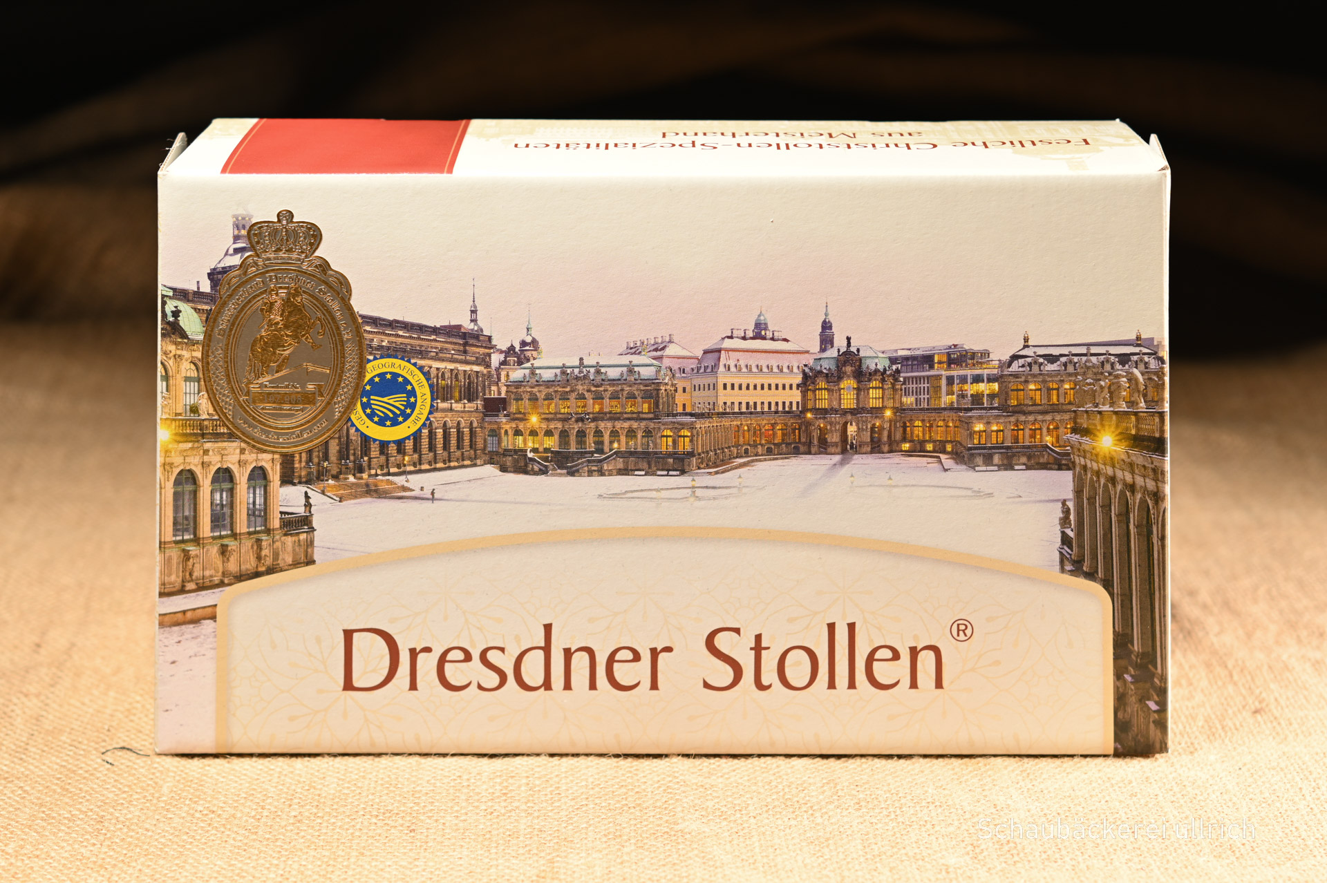 Dresdner Stollen 1 kg mit Zwinger  Motiv im Karton Dresdner Stollen 1 kg mit Zwinger  Motiv im Karton